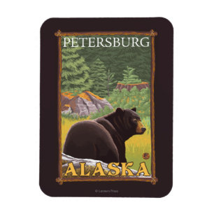 Schwarzer Bär im Wald - Petersburg, Alaska Magnet
