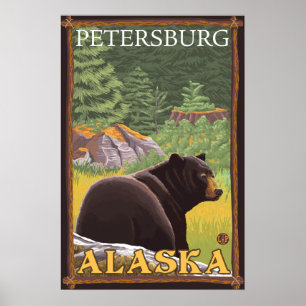 Schwarzer Bär im Wald - Petersburg, Alaska Poster