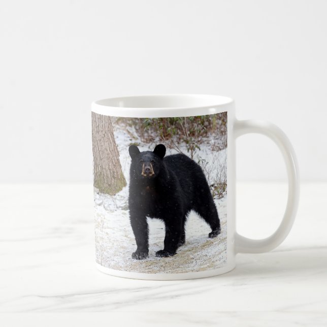 Schwarzer Bär Pennsylvanias im Winter Kaffeetasse (Rechts)