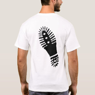 Schwarzer Bootprint (hinterer Entwurf) T - Shirt