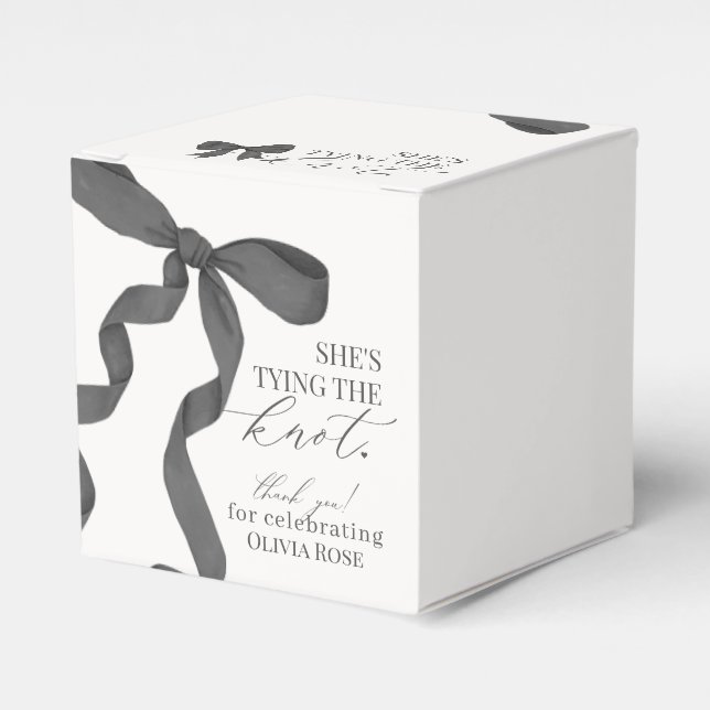 Schwarzer Bow, der das Geschenk des Brautparty des Geschenkschachtel (Vorderseite)