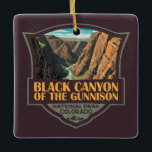 Schwarzer Canyon Der Nationalpark Gunnison Keramikornament<br><div class="desc">Black Canyon of the Gunnison Vektorgrafik Design. Der Park umgibt einen Teil einer tiefen,  steilen Schlucht,  die durch den prächtigen Felsen am Gunnison-Fluss geschnitzt wurde. Die Tierwelt umfasst Maultier,  Elch und Goldadler.</div>