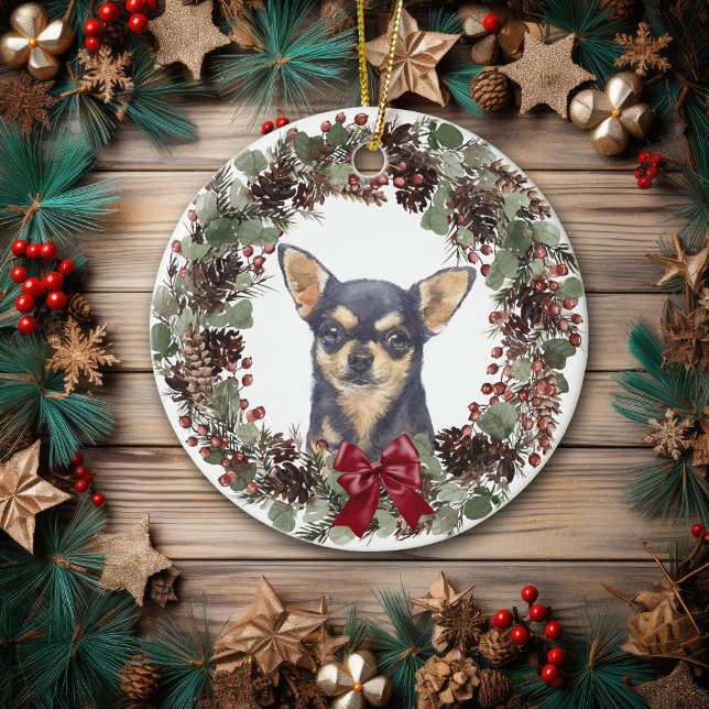 Schwarzer Chihuahua Hund Pinecone Kleider Personal Keramik Ornament (Von Creator hochgeladen)
