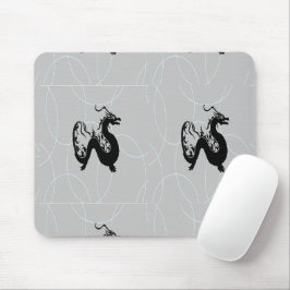 Schwarzer Drache auf grau Mousepad