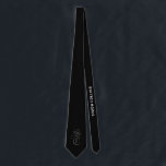 Schwarzer Eleganter gotischer Monogramm Name Mitte Krawatte<br><div class="desc">Schwarz Elegant Gothic Monogram Name Mittelalterliche Typo Nacken Krawatte mit Ihren personalisierten Initialen in urgotischer mittelalterlicher Kalligraphie Drehbuch und individuelle Name, Feiern, Ehepaare Namen oder jeden benutzerdefinierten Text in anspruchsvollen Sans Serif Schriftart. Stilvolle Schwarz-Weiß-Farben, die in jeder beliebigen Farbe angepasst werden können. Sehr elegant und elegant, perfekt als Geschenk für...</div>