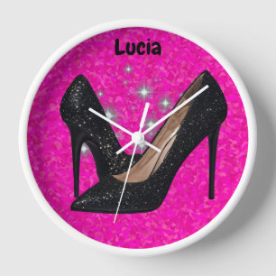Schwarzer Glitzer High Heel Shoe auf Bright Pink   Uhr