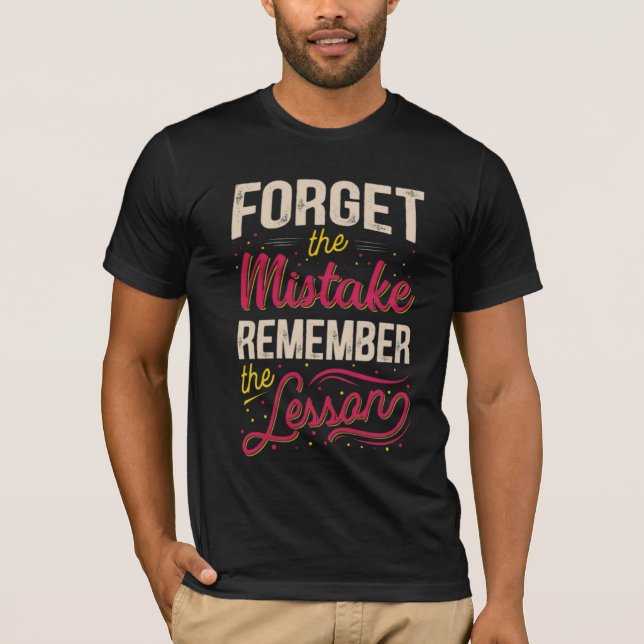 Schwarzer Halbärmel-T - Shirt (Vorderseite)