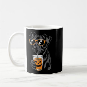 Schwarzer Hund mit Kürbisgetränk-Sonnenbrille für  Kaffeetasse