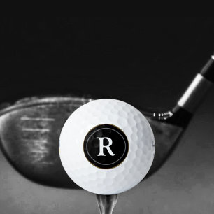 Schwarzer Kreis mit eigenem, individuellem Anfangs Golfball