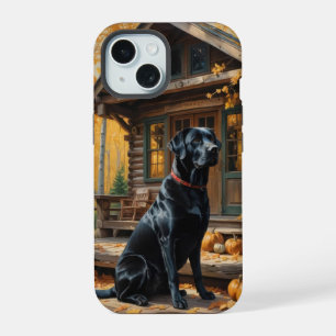 Schwarzer Labrador Retriever Blockhütte Herbst iPhone 15 Hülle