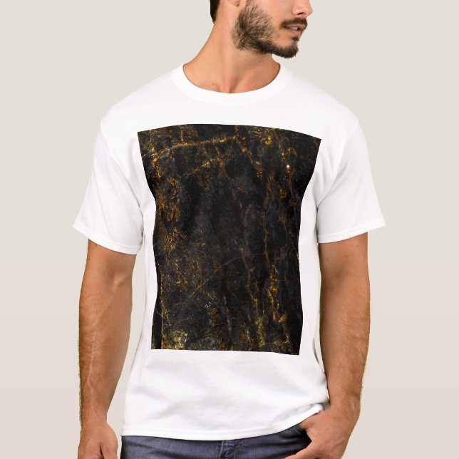 Schwarzer Marmor, goldene Adern, Textur. T-Shirt (Vorderseite)