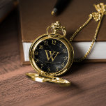 Schwarzer Marmor und Goldmonogramm Taschenuhr<br><div class="desc">Das Schwarz-Marmor und die Gold Monogram-Konstruktion sind perfekt als Hochzeitsgeschenk oder Jubiläumsgeschenk,  als Abschlüsse,  Vatertag,  Weihnachten usw.</div>