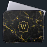 Schwarzer Marmorstein-Gold-Glitzer Laptopschutzhülle<br><div class="desc">Elegantes Bild von schwarzem Marmorstein Textur mit goldenen Glitzer Akzenten. Anpassbare Monogramm.</div>