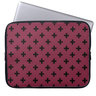 Schwarzer Polka kreuzt auf Maulbeere Laptopschutzhülle