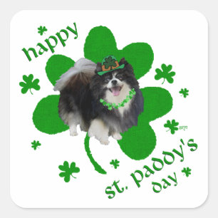 Schwarzer Pomeranian St. Patrick's Day Quadratischer Aufkleber