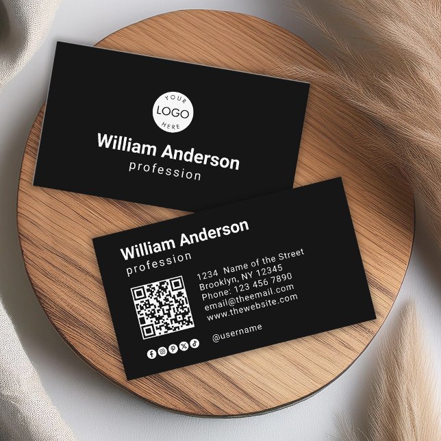 Schwarzer QR-Code mit individuellem Logo und Socia Visitenkarte (Von Creator hochgeladen)