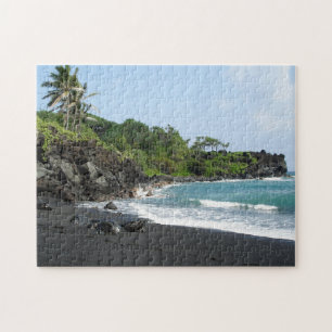 Schwarzer Sandstrand auf Puzzlen Hawaiis Puzzle