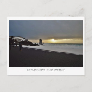 Schwarzer Sandstrand - Säulen auf See, Island - Po Postkarte