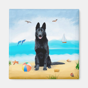 Schwarzer Schäferhund am Strand Magnet