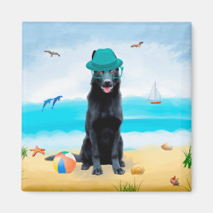 Schwarzer Schäferhund am Strand Magnet
