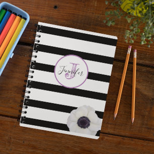 Schwarzer Streifen und Windblumenmonogramm Persona Planer