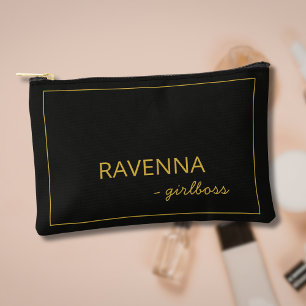 Schwarzer subtiler Goldrahmen Luxus Girlboss Name Zubehörtasche