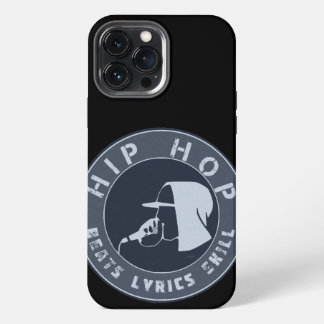 Schwarzer Typ im Hoodie Rapping auf dem Mic iPhone 13 Pro Max Hülle