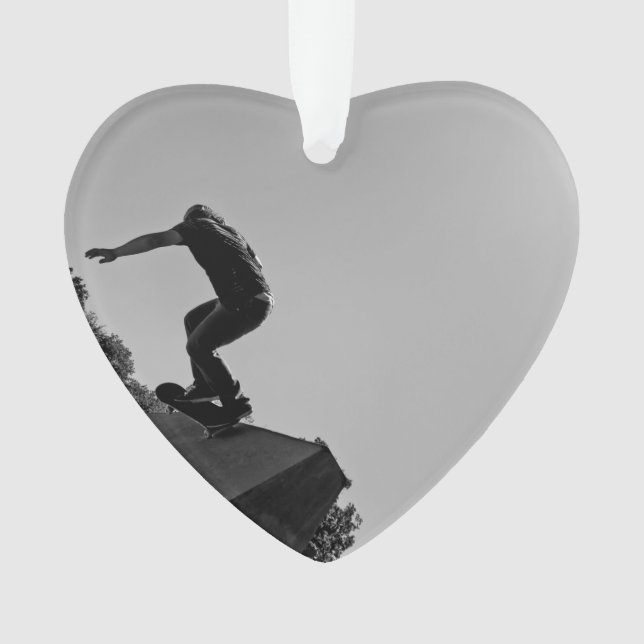Schwarzer u. weißer Skate-Park Ornament (Vorderseite)