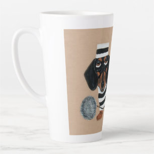 Schwarzer und Brauner Dachshund Leckerli Dieb Knas Milchtasse