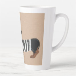 Schwarzer und Brauner Dachshund Leckerli Dieb Knas Milchtasse