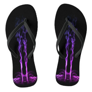 Schwarzer und violetter Drachenrauch Flip Flops