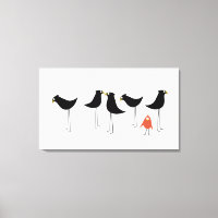 Schwarzer Vogelbesucher, weißer Hintergrund
