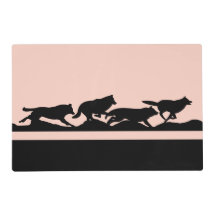 Schwarzer Wolf Silhouette Wild läuft mit dem Pack