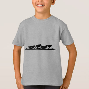 Schwarzer Wolf Silhouette Wild läuft mit dem Pack T-Shirt