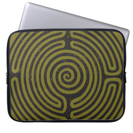Schwarzer Zirkel Labyrinth (Olive) Kunst, Dichtung Laptopschutzhülle