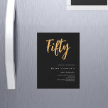 Schwarzes Gold moderner 50. Geburtstagsluxus Magneteinladung<br><div class="desc">Eine moderne,  stilvolle Einladung zu einer 50. Geburtstagsfeier für ihn und sie. Schwarzer Hintergrund und das Wort 50 geschrieben mit großen Imitaten goldenen Buchstaben. Personalisieren und fügen Sie einen Namen und Party-Details hinzu. Weißer Text.</div>