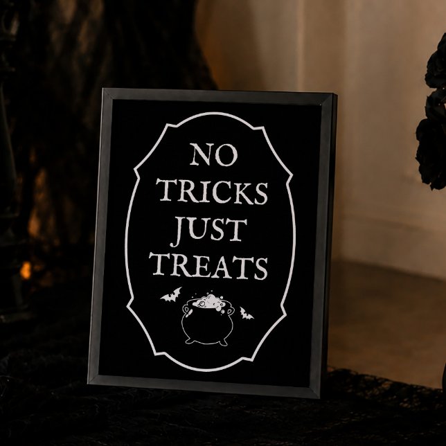 Schwarzes Halloween-Goth-Baby-Shower-Geschenk Poster (Von Creator hochgeladen)