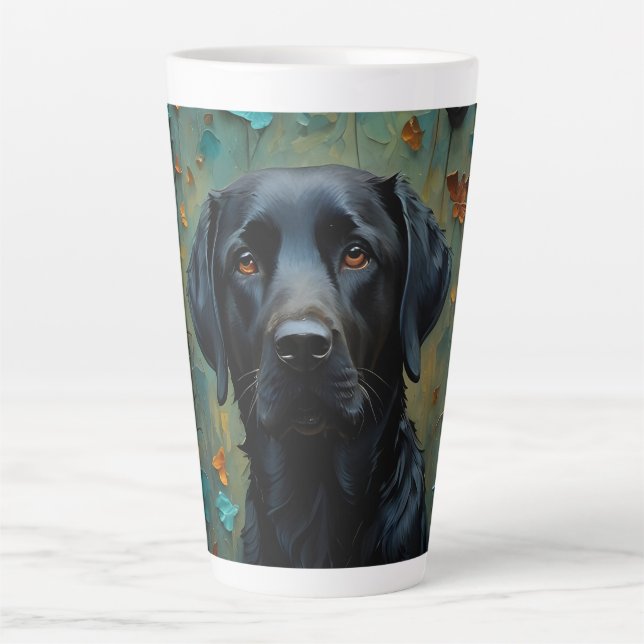 Schwarzes Labrador in Blätter Milchtasse (Vorderseite)