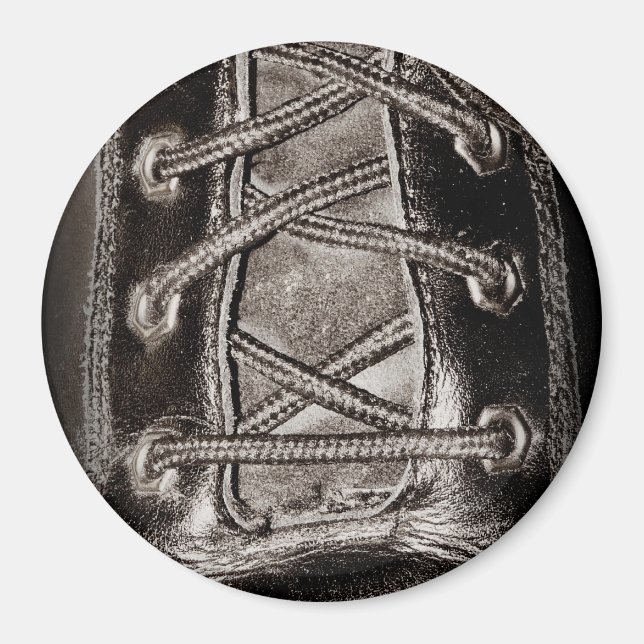 Schwarzes Leder und Schnürsenkel Magnet (Vorne)
