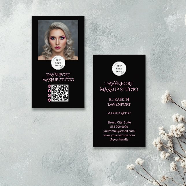 Schwarzes Logo mit Rosa QR-Code-Foto-Make-up Visitenkarte (Von Creator hochgeladen)