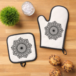 Schwarzes Mandala auf weißem Hintergrund Ofenhandschuh & Topflappen-Set