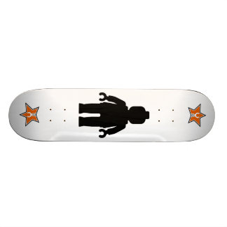 Schwarzes Minifig mit fertigen mein Minifig Skateboard