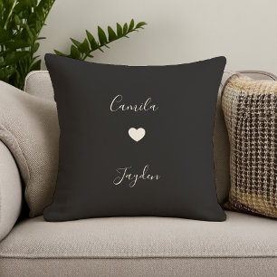 Schwarzes minimalistisches modernes Herz Hochzeit Kissen