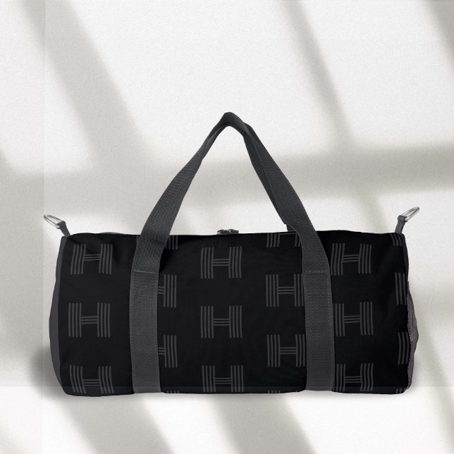Schwarzes Monogramm Muster, moderne Mit Monogramm  Duffle Bag (Black Monogram Pattern, Simple Black duffel bag.)