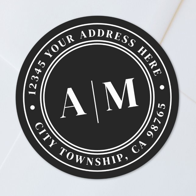 Schwarzes Monogramm-Rücksendeadresse Runder Aufkleber (Black Monogram Return Address Classic Round Sticker )