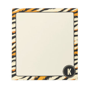 Schwarzes oranges Tiger-Streifen-Muster-Monogramm Notizblock