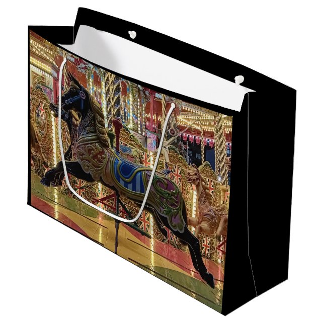 Schwarzes Pferd Große Geschenktüte (Vorderseite Schrägansicht)