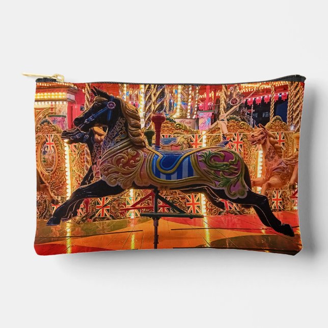 Schwarzes Pferd Zubehörtasche (Vorderseite)