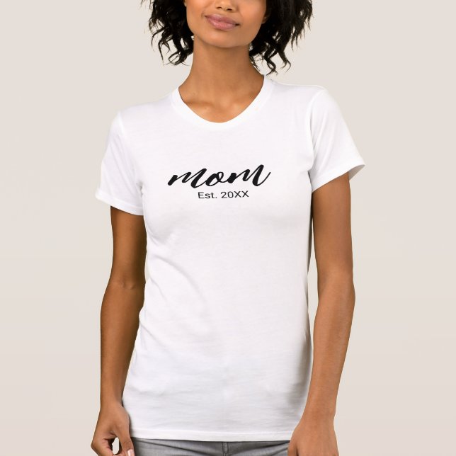 Schwarzes Skript etablierte Mama T-Shirt (Vorderseite)