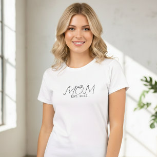 Schwarzes Skript MOM  Gegründet 20XX  T-Shirt